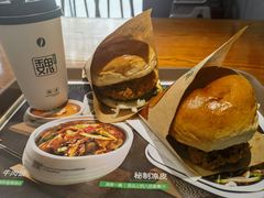 -魏家凉皮(长缨东路店)