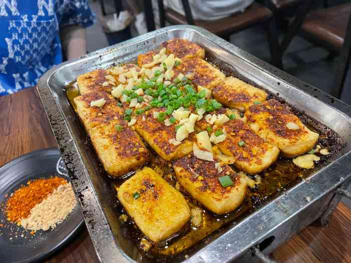 瓦烤·四川宜宾烧烤(钱江世纪城店)-"第二次来,服务和食物都不如头