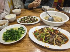 -九九牛肉馆(南山路店)