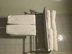 喜鹊愉家(东明路)-喜鹊愉家酒店(郑州曼哈顿博览中心地铁站店)