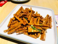 私房油焖笋-弄堂小笼包(天津南开大悦城店)