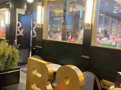 -BUTTERFUL&CREAMOROUS 黄油与面包(三里屯太古里店)