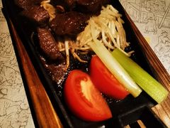 -穹六人间 people 6(岳阳路店)