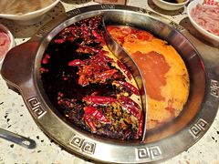 -红九格老火锅(三峡广场店)