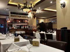 -摩根扒房(桐梓林店)