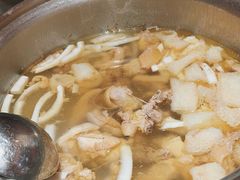 -喃喃椰·糟粕醋·椰子鸡火锅(七堡花园店)