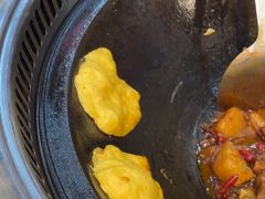 -哈尔滨烧烤·山河村铁锅炖(交大店)
