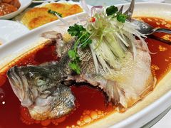 -千灯盛汇·头牌粤菜(致越优城店)