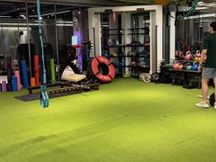 -立峰超越健身中心(先天下店)