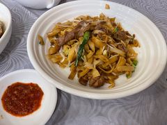 干炒牛河-粤·向群饭店(龙津东路总店)