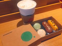 -星巴克(宁波东门银泰店)