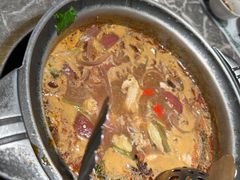 -禄婶鸡煲·打边炉