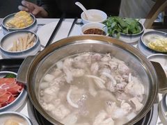 -烹然四季椰子鸡火锅(团结湖总店)