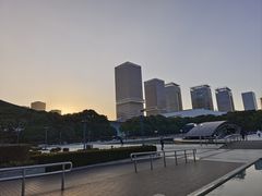 -上海科技馆(地铁站)