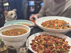 -川流不息·地道川菜·小龙虾(松东路店)