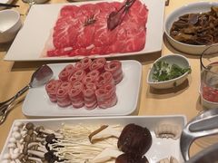 -鼎鼎香·港式火锅(北京SKP店)