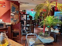 -大匠工房古船木艺术餐厅·猪肚鸡专门店(长白仙岛店)