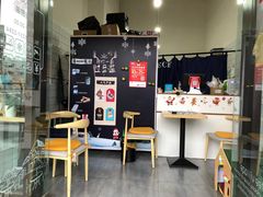 -蜜蜂小象·榴莲千层蛋糕(时代汇11栋店)