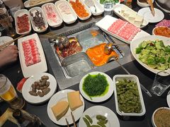 -海底捞火锅智慧餐厅(中骏世界城店)