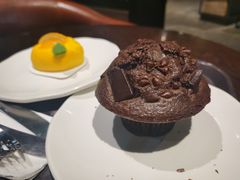 大蘑菇头巧克力蛋糕-星巴克(丽水万地广场店)