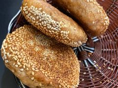 -万红路羊汤烧饼店(将台路店)
