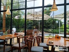 靠窗位-苏小柳手作点心(控江旭辉分院)