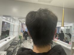 -镁连社·美联社