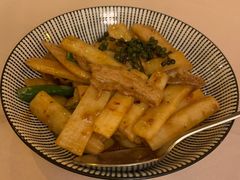 -龙门阵茶屋川菜馆(武康路店)