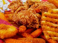 -Famous肥猫墨西哥音乐餐吧(五棵松华熙LIVE店)