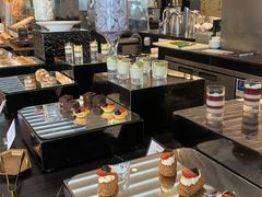 -圣丰索菲特·2 On 988 Café 自助餐厅