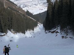-丝绸之路山地度假区滑雪场