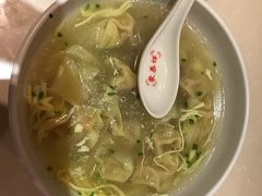 鲜肉小馄饨-东泰祥生煎馆(重庆北路店)