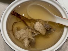 五指毛桃顿老鸡-潮好味(国贸英皇集团中心店)