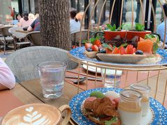 -Golden Lily河内巴黎法越料理餐厅(建国西路店)