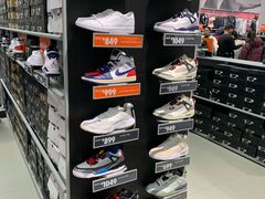 -NIKE上海青浦优选体验店