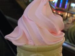 -麦当劳(世界城广场店)