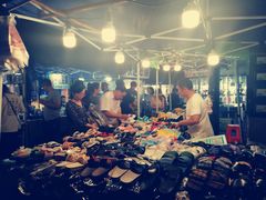 -吴山路夜市