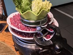 七层牛花塔-蚬皇•陈味莞(西平景湖店)