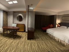 -顺德君豪酒店(佛山容桂渔人码头店)