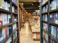 -西西弗书店＆矢量咖啡(花园城店)