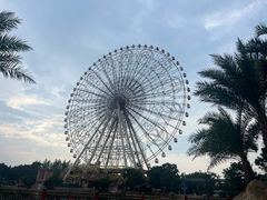 -七彩云南欢乐世界