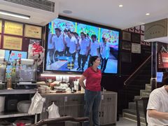 -川流不息·地道川菜·小龙虾(松东路店)