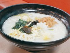 -灵芝妹子海鲜米线(瓦房店新玛特店)