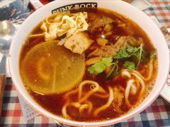 三宝骨汤牛肉面-鼓楼吃面·肉啃肉(南锣鼓巷店)