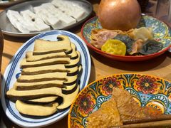 云南鲜牛肝菌-洱火云南酸菜牛肉火锅(石景山当代商城店)