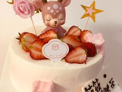 -半勺舒舒生日蛋糕店