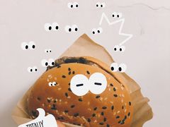 -鸿通城购物中心