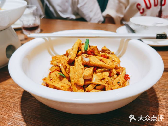 洞庭渔人(沙湾店)小炒花石香干图片