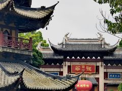 -龙华寺
