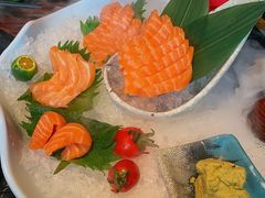 三文鱼刺身-蚬皇•陈味莞(西平景湖店)